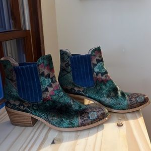 Anthropologie Velvet Tapestry Boots